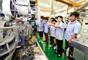 首批國(guó)家中等職業(yè)教育改革發(fā)展示范學(xué)校 引領(lǐng)新時(shí)代職業(yè)教育發(fā)展的先鋒